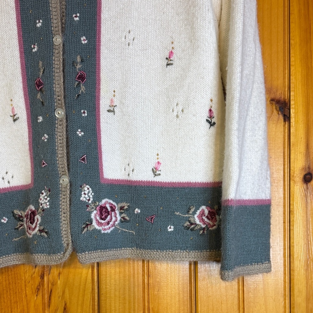 Koret Cream and Green Cardigan with Pink Accents - Picture 5 of 8